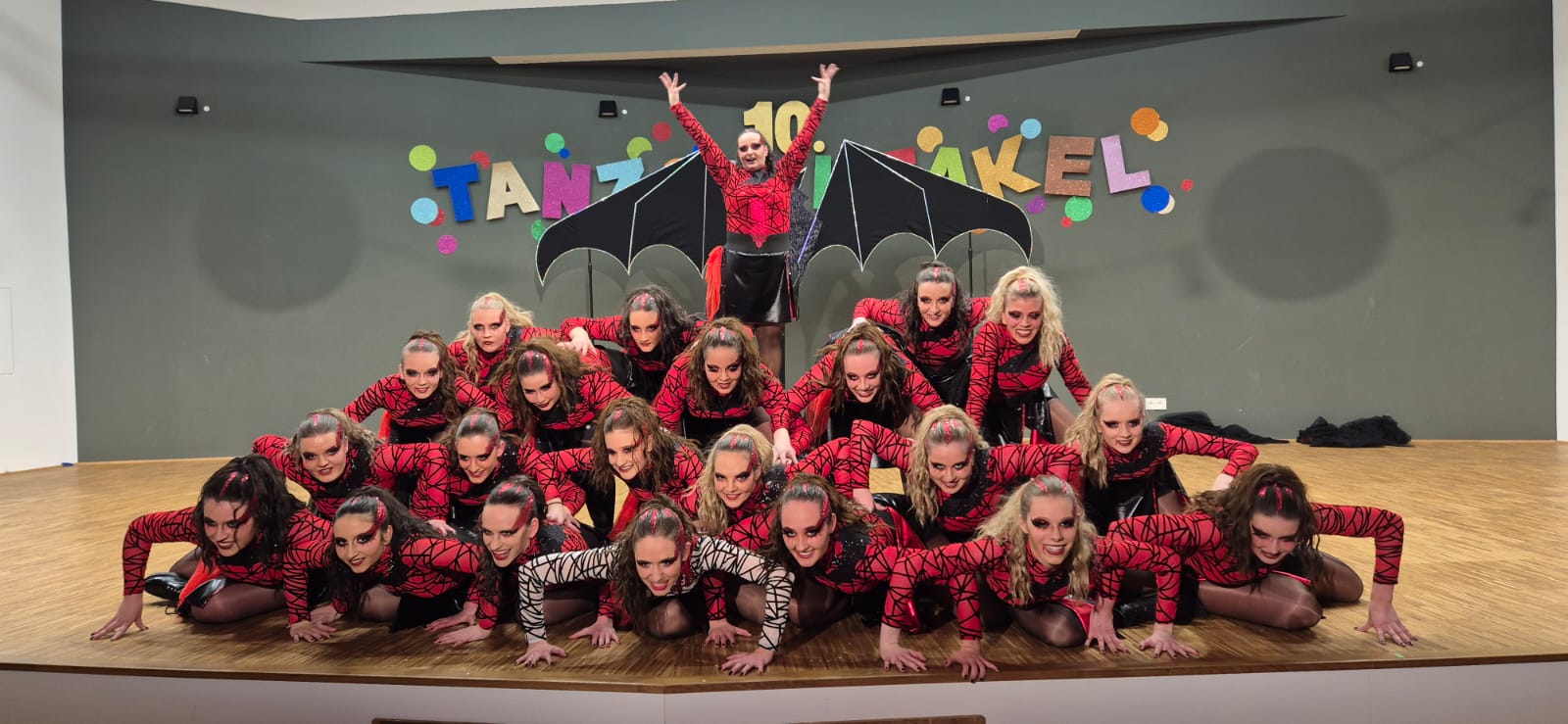 Tanzspektakel 2025 Frauentanzgruppe Tanzspektakel 2025 Frauentanzgruppe